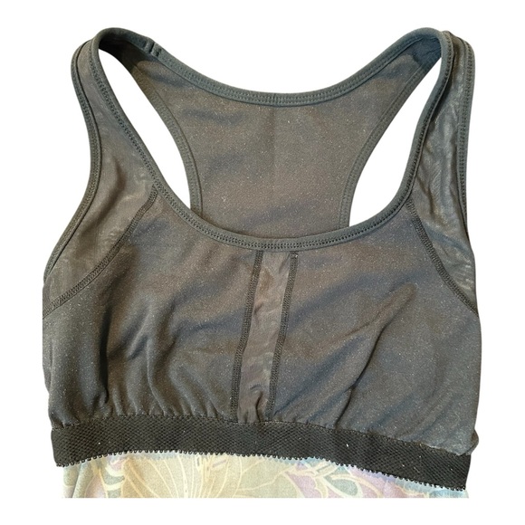 Fila Black with floral design women’s workout attire with bra medium - Picture 3 of 7